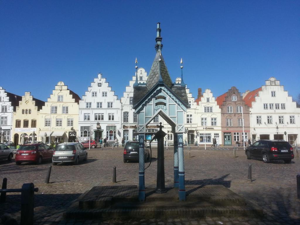 Pension Marktblick Friedrichstadt Exterior photo